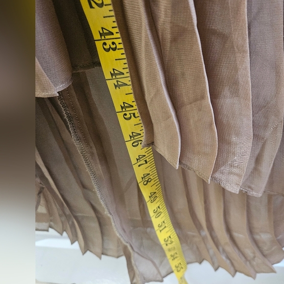 Marineblu Size L Gold Sequin Halter Dress with Pleated Skirt High Low. - Picture 4 of 7